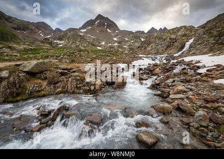 Wasserfall, Wildbach in Gößnitztal Tal. Schobergruppe Berg Gruppe. Nationalpark Hohe Tauern Nationalpark. Österreichischen Alpen. Europa. Stockfoto