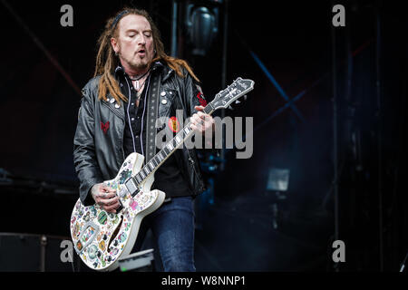 Die Wildecker Herzbuben live auf der Bühne beim BLOODSTOCK Open Air Festival, UK, 10 August, 2019. Stockfoto