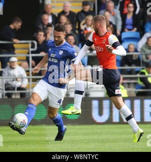 Cardiff, Großbritannien. 10 Aug, 2019. Sean Morrison von Cardiff City während der efl Sky Bet Championship Match zwischen Cardiff City und Luton Town an der Cardiff City Stadium, Cardiff, Wales am 10. August 2019. Foto von Dave Peters. Nur die redaktionelle Nutzung, eine Lizenz für die gewerbliche Nutzung erforderlich. Keine Verwendung in Wetten, Spiele oder einer einzelnen Verein/Liga/player Publikationen. Credit: UK Sport Pics Ltd/Alamy leben Nachrichten Stockfoto