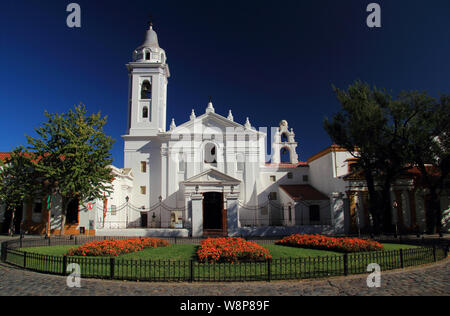 Die im Barrio von Recoleta gelegene Basilika Nuestra Senora de Pilar ist eine der ältesten Kirchen in Buenos Aires Stockfoto