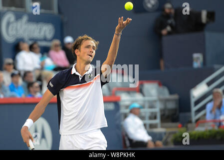 Montreal, Quebec, Kanada. 10 Aug, 2019. DANIILL Medwedew Russlands in seinem Halbfinale runde v K. Khachanov in der Rogers Cup Turnier in Montreal, Kanada. Quelle: Christopher Abgabe/ZUMA Draht/Alamy leben Nachrichten Stockfoto