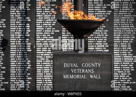 Duval County Veterans Memorial Wall in Jacksonville, Florida. (USA) Stockfoto