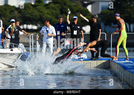 Tokio, Japan. Credit: MATSUO. 11 Aug, 2019. Allgemeine Ansicht Schwimmen: ständig bereit Tokio - Marathon Schwimmen in Odaiba in Tokio, Japan. Credit: MATSUO. K/LBA SPORT/Alamy leben Nachrichten Stockfoto