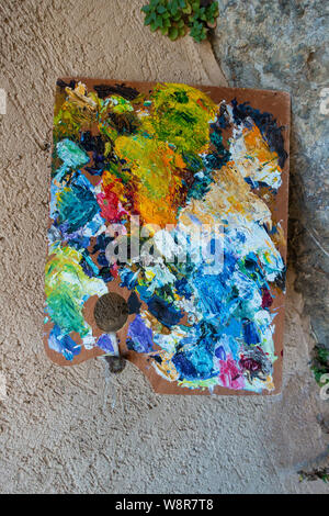Bunte Künstler Farbpalette Stockfoto