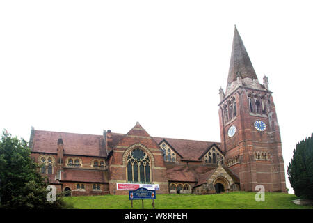 HAMPSHIRE; LYNDHURST; KIRCHE VON ST. MICHAEL UND ALLE ENGEL Stockfoto