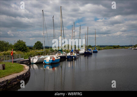 Exeter Ship Canal auf Rasen zu sperren. Stockfoto