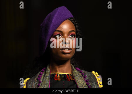 London, Großbritannien. 10 August, 2019. London, Großbritannien. 10 Aug, 2019. African Fashion Week London 2019#AFWL 2019 - Tag 2 an Freimaurer Hall am 10. August 2019, London, UK. Bild Capital/Alamy Leben Nachrichten Bild Capital/Alamy leben Nachrichten Stockfoto
