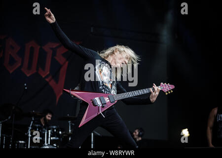 Judas Priest Legende, KK Downing verbindet Ross The Boss, wie sie live auf der Bühne beim BLOODSTOCK Open Air Festival, UK, 11 August, 2019. Stockfoto