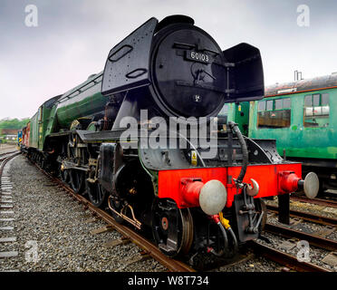 Ex-LNER Dampflok Motornummer 60103 Flying Scotsman gerade zurück zu Fortbewegung National Railway Museum Shildon nach anderswo arbeiten. Stockfoto