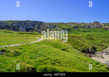 Ein Bereich der Küste in der Nähe von Holyhead populär bei Einheimischen und Besuchern Stockfoto