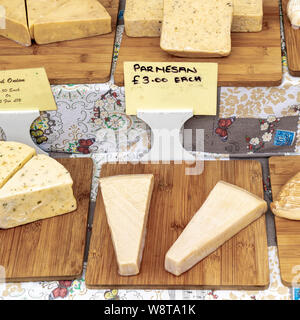 Parmesan Käse auf dem Markt Stockfoto