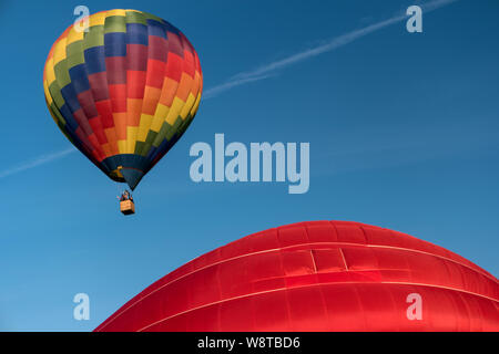 Detail von einem bunten Heißluftballon Stockfoto