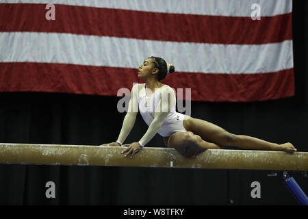 August 9, 2019: Gymnast eMjae Frazier konkurriert bei Tag eines der juniorinnen Konkurrenz an den 2019 US-Gymnastik Meisterschaften, in Kansas City, MO. Melissa J. Perenson/CSM Stockfoto