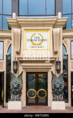 LAS VEGAS, NV/USA, 14. Februar 2016: die Forum Shops Eingang und Logo im Caesars Palace. Den Forum Shops im Caesars ist ashopping Mall verbunden Stockfoto