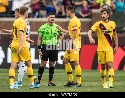 August 10, 2019, Ann Arbor, Michigan, USA: Spieler nach einem Spiel zwischen dem SSC Neapel und dem FC Barcelona am Michigan Stadium. Barcelona gewann das Spiel 4-0. (Bild: © Scott Hasse/ZUMA Draht) Stockfoto