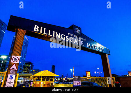 Tor zu Billingsgate Fish Market, der größte Markt für Fisch und Meeresfrüchte in der Nähe von Canary Wharf in Pappel, East London, Großbritannien Stockfoto