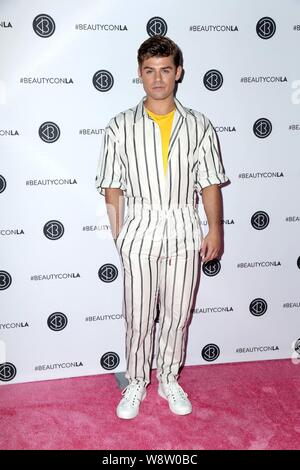 Los Angeles, CA. 10 Aug, 2019. Garrett Clayton anwesend für Beautycon Los Angeles 2019 - SAT, Los Angeles Convention Center, Los Angeles, CA August 10, 2019. Credit: Priscilla Grant/Everett Collection/Alamy leben Nachrichten Stockfoto
