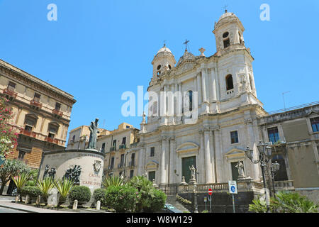 Piazza San Francesco d'Assisi Square in Catania, Sizilien, Italien Stockfoto