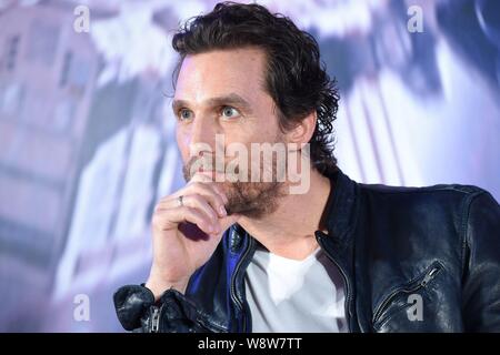 Amerikanische Schauspieler Matthew McConaughey nimmt an einer Pressekonferenz zu seinem neuen Film "INTERSTELLAR" in Shanghai, China, 10. November 2014. Stockfoto