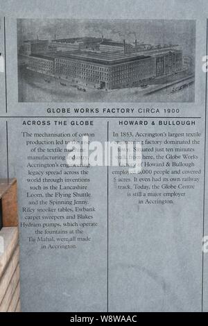 Accrington Town Center Memorial Sitzecke Stockfoto