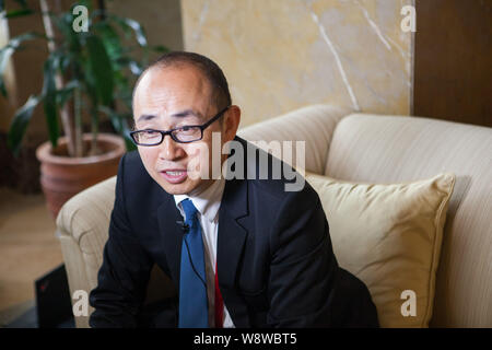 ------ Pan Shiyi, Mitbegründer, Chairman und Co-CEO der SOHO China, spricht in einem Interview während des Boao Forum für Asien Jährliche Konferenz 2014 in Qion Stockfoto