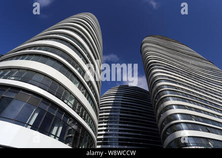 ---- Blick auf die WANGJING SOHO von SOHO China in Peking, China, 8. Februar 2014 entwickelt. Soho China Ltd., der größten Entwickler in Beijings cen Stockfoto