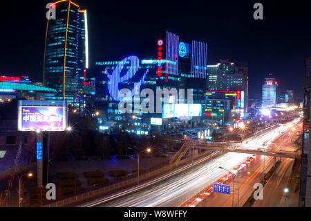 Nachtansicht von zhongguancun Haidian Science Park, bekannt als China Silicon Valley, in Peking, China, 28. November 2008. Stockfoto