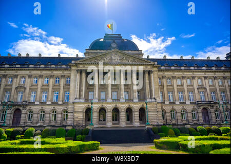 Der Königliche Palast von Brüssel ist die offizielle Palast des Königs und der Königin der Belgier in das Zentrum der Hauptstadt der Nation von Brüssel, Belgien. Stockfoto