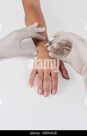 Hand intra artikuläre Injektion Stockfoto
