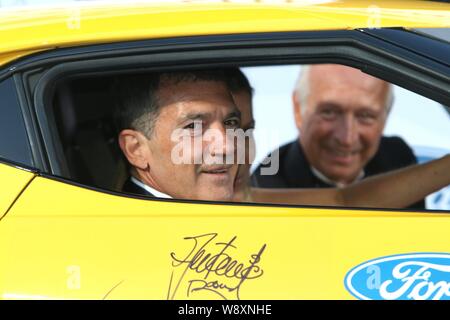 Malaga, Spanien. 11 Aug, 2019. 11. August (Malaga, Marbella) Malaga Schauspieler Antonio Banderas entlang an der Decima gala Starlite in Marbella statt, um Mittel für den Lagrimas und befürwortet die Stiftung und für Cudeca Credit: CORDON PRESSE/Alamy Leben Nachrichten heben Stockfoto