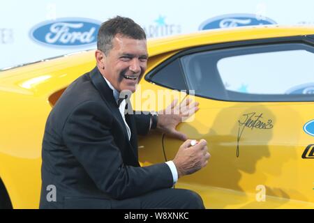 Malaga, Spanien. 11 Aug, 2019. 11. August (Malaga, Marbella) Malaga Schauspieler Antonio Banderas entlang an der Decima gala Starlite in Marbella statt, um Mittel für den Lagrimas und befürwortet die Stiftung und für Cudeca Credit: CORDON PRESSE/Alamy Leben Nachrichten heben Stockfoto