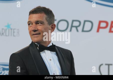 Malaga, Spanien. 11 Aug, 2019. 11. August (Malaga, Marbella) Malaga Schauspieler Antonio Banderas entlang an der Decima gala Starlite in Marbella statt, um Mittel für den Lagrimas und befürwortet die Stiftung und für Cudeca Credit: CORDON PRESSE/Alamy Leben Nachrichten heben Stockfoto