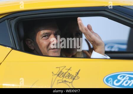 Malaga, Spanien. 11 Aug, 2019. 11. August (Malaga, Marbella) Malaga Schauspieler Antonio Banderas entlang an der Decima gala Starlite in Marbella statt, um Mittel für den Lagrimas und befürwortet die Stiftung und für Cudeca Credit: CORDON PRESSE/Alamy Leben Nachrichten heben Stockfoto