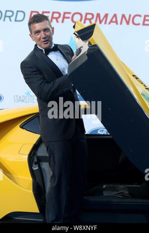Malaga, Spanien. 11 Aug, 2019. 11. August (Malaga, Marbella) Malaga Schauspieler Antonio Banderas entlang an der Decima gala Starlite in Marbella statt, um Mittel für den Lagrimas und befürwortet die Stiftung und für Cudeca Credit: CORDON PRESSE/Alamy Leben Nachrichten heben Stockfoto