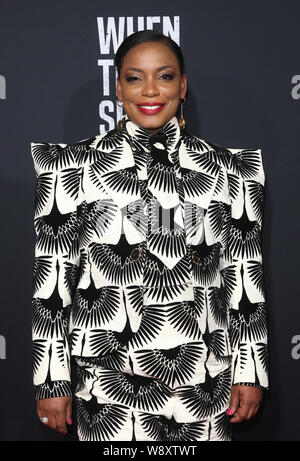 Los Angeles, Ca. 11 Aug, 2019. Aunjanue Ellis, an, wenn Sie sehen, uns für Ihre Betrachtung im Paramount Theater in Los Angeles, Kalifornien am 11. August 2019. Credit: Faye Sadou/Medien Punch/Alamy leben Nachrichten Stockfoto