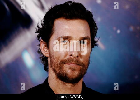 Amerikanische Schauspieler Matthew McConaughey besucht eine Pressekonferenz für die China Premiere seines neuen Films "INTERSTELLAR" in Shanghai, China, 10. November 2. Stockfoto