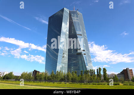 FRANKFURT, Deutschland - Juni 1, 2019: Sitz der Europäischen Zentralbank in Frankfurt, Deutschland Stockfoto