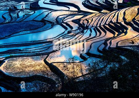 ------ Landschaft von yuanyang Reisterrassen in Yuanyang County, honghe Hani und Yi Autonomen Präfektur, Provinz Yunnan, China, 9. Juli 2012. Yuany Stockfoto