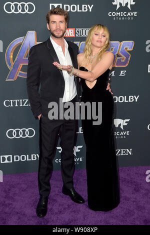 Los Angeles, USA. 22 Apr, 2019. Liam Hemsworth mit Frau Miley Cyrus bei der Weltpremiere des Films "Avengers: Endgame' im Los Angeles Convention Center. Los Angeles, 22.04.2019 | Verwendung der weltweiten Kredit: dpa/Alamy leben Nachrichten Stockfoto