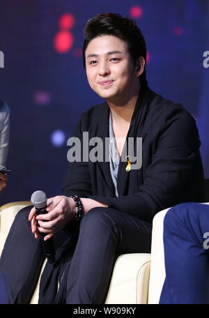 Koreanische Schauspieler und Sänger Kim Kibum lächelt während einer Fan Meeting in Shanghai, China, 11. Mai 2014. Stockfoto