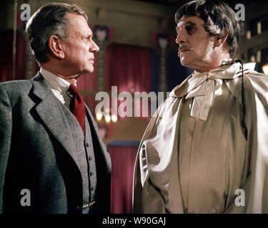 VINCENT PRICE und Joseph Cotten in der ABSCHEULICHEN DR. PHIBES (1971), Regie: ROBERT FUEST. Credit: A.i.p. /Album Stockfoto