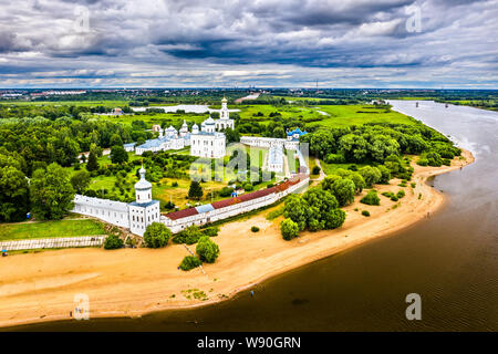 Yuriev oder das Kloster St. George, eines der ältesten Klöster in Russland Stockfoto