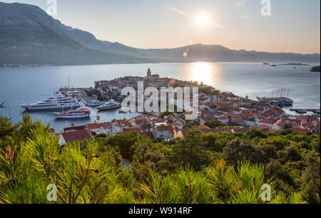 Morgen in der Altstadt von Korcula Stockfoto