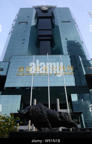 ---- Blick von der Shenzhen Stock Exchange in Shenzhen City, South China Guangdong Provinz, 18. Mai 2013. China näher zum Ende eines Stockfoto