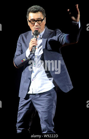 Taiwanesische Sänger Jonathan Lee führt bei seinem Konzert in Taipei, Taiwan, 28. September 2013. Stockfoto