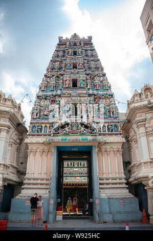 Kuala Lumpur, Malaysia - Juni 2019: Sri Mahamariamman hinduistischer Tempel, in der Nähe von Chinatown ist die älteste Hindu Tempel in Malaysia Stockfoto