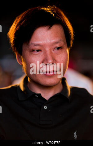 ---- Lei Jun, Vorsitzender der Kingsoft Co., Ltd. und CEO von Peking Xiaomi Technology Co., Ltd., wird dargestellt, während das China Internet Unternehmer (W Stockfoto