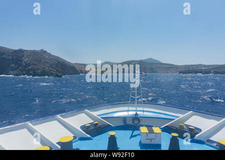 Ankunft am Antikythera Insel mit der Fähre in Griechenland Stockfoto