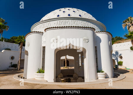 Kalithea Frühling Therme Architektur außen bei Tageslicht, Rhodos, Griechenland. Stockfoto