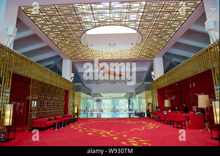 Innenansicht der Lobby des Club Med Resort in Guilin Yangshuo County, der Stadt Guilin, South China Guangxi Zhuang autonomen Region, 20. Oktober 2013. Stockfoto
